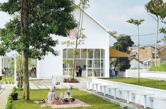 Lokasi dan harga menu terbaru Casacola Coffee Garut Lokasi dan harga menu terbaru Casacola Coffee Garut