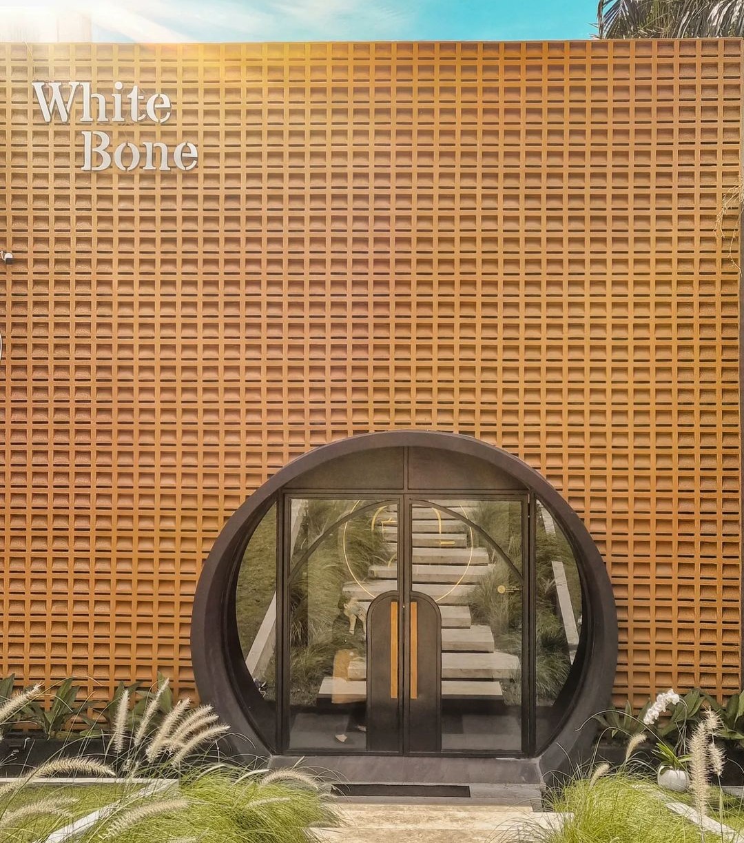 Harga Menu, Atraksi & Alamat White Bone Semarang Harga Menu, Atraksi & Alamat White Bone Semarang