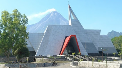 Paket Tour Jogja 2 Hari : Menjelajahi keindahan alam Jogja Paket Tour Jogja 2 Hari : Menjelajahi keindahan alam Jogja