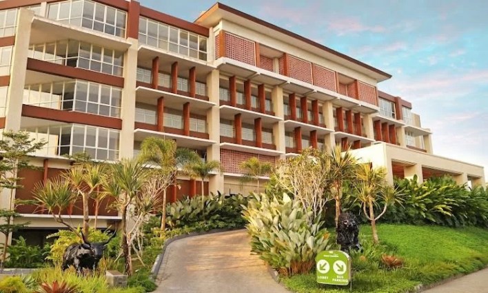 Akomodasi Pantai Tanjung Tinggi