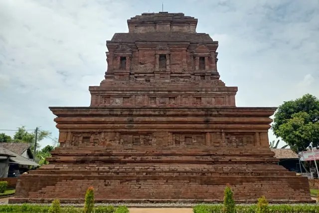 Pemanfaatan Pura Gunung Gangsir