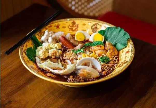 Pasti puas, 8 menu di Dragon Hot Pot terkenal kelezatannya Pasti puas, 8 menu di Dragon Hot Pot terkenal kelezatannya