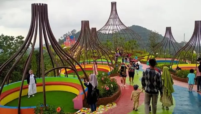 Tempat Wisata di Subang Cocok Untuk Liburan Akhir Pekan Tempat Wisata di Subang Cocok Untuk Liburan Akhir Pekan