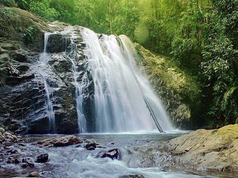 Air Terjun Telalang Jaya: Harga Tiket, Foto, Lokasi, Fasilitas dan Spot Air Terjun Telalang Jaya: Harga Tiket, Foto, Lokasi, Fasilitas dan Spot