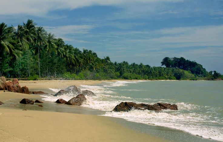 Pantai Teluk Paduk : Harga tiket, foto, lokasi, fasilitas dan spot Pantai Teluk Paduk : Harga tiket, foto, lokasi, fasilitas dan spot