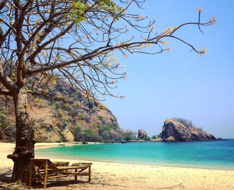 Pantai Koka: harga tiket, foto, lokasi, fasilitas dan spot Pantai Koka: harga tiket, foto, lokasi, fasilitas dan spot
