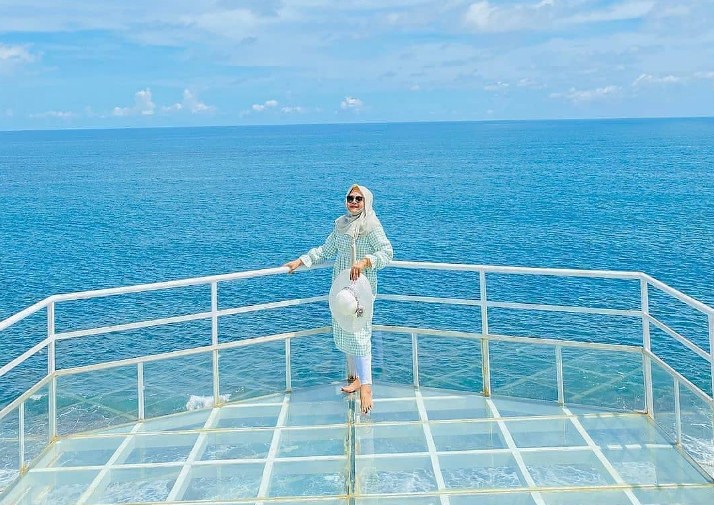 Pantai Nguluran: Harga Tiket, Foto, Lokasi, Fasilitas dan Spot Pantai Nguluran: Harga Tiket, Foto, Lokasi, Fasilitas dan Spot