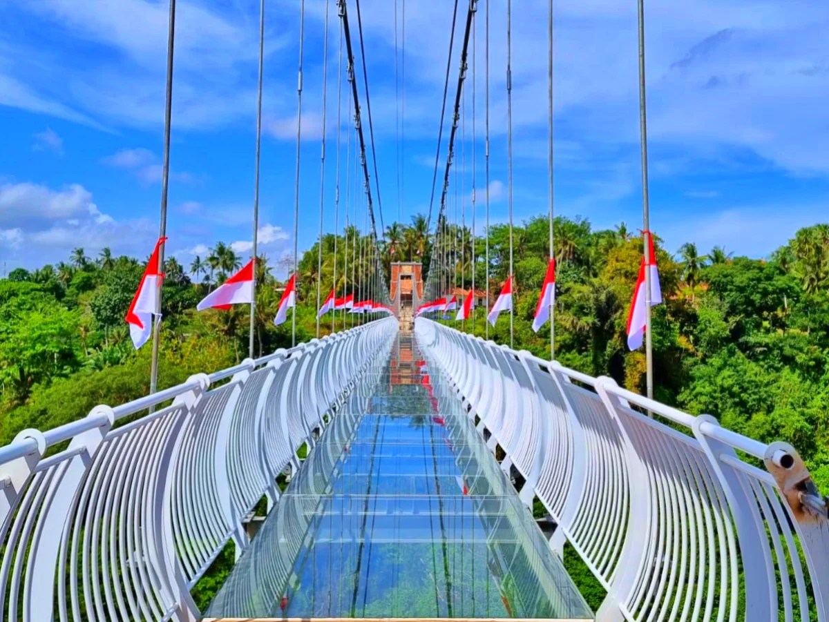 Harga tiket & atraksi BALI GLASS BRIDGE Harga tiket & atraksi BALI GLASS BRIDGE